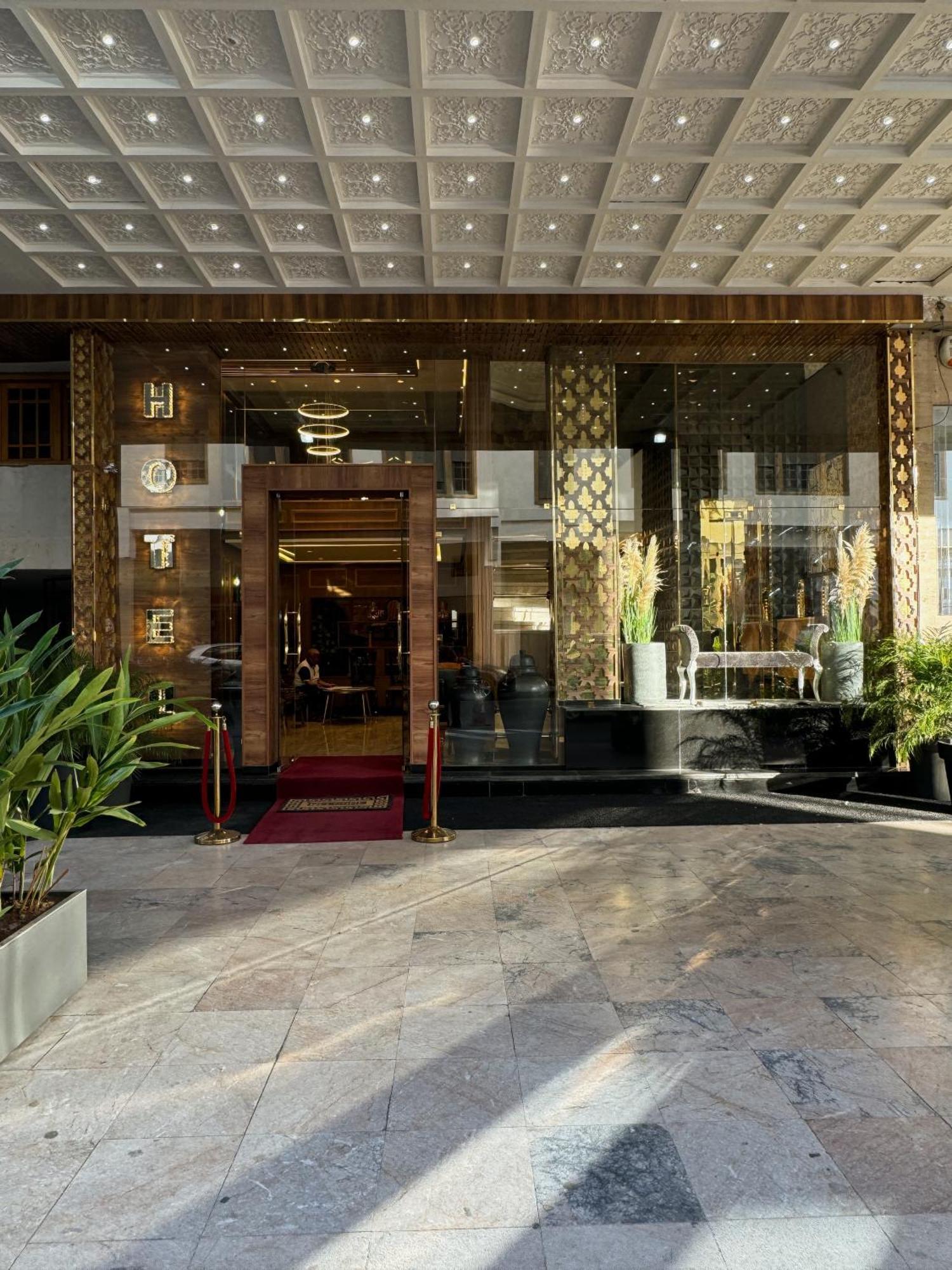 Hotel Arabesque ラバト エクステリア 写真